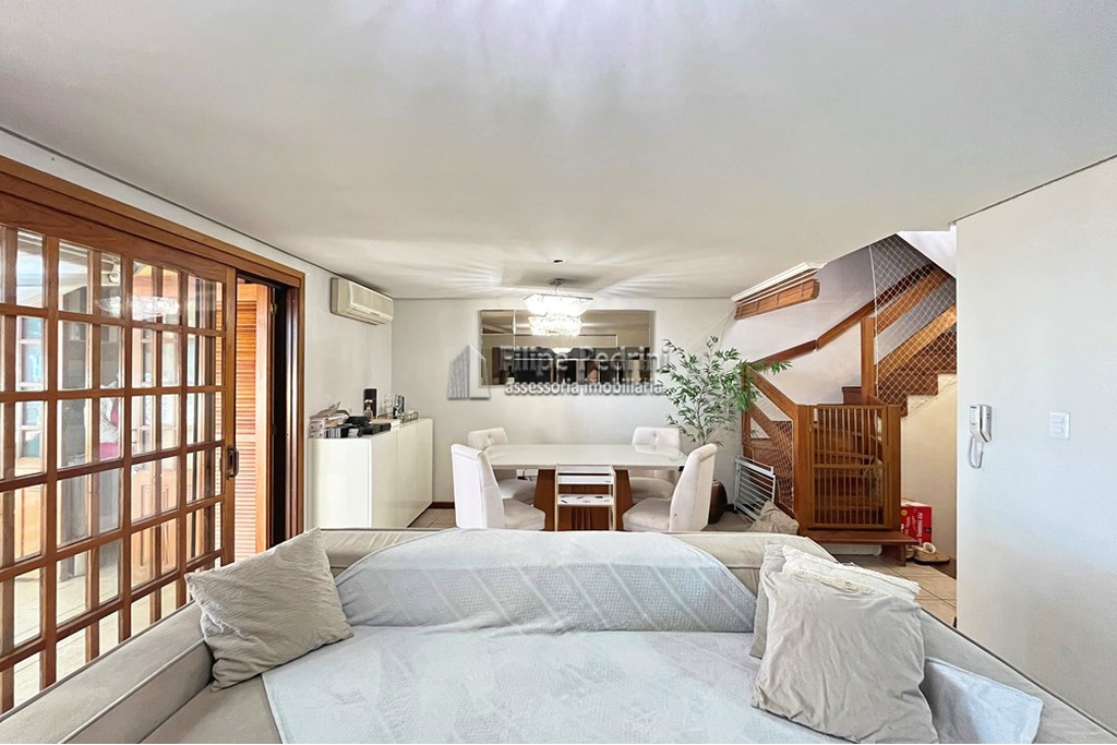 Casa em Condomínio Pedra Redonda Porto Alegre